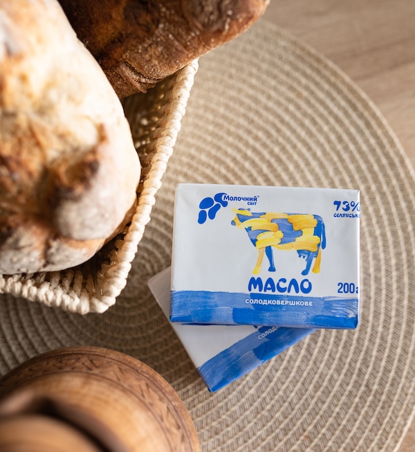 Масло селянське солодковершкове 73% молочного жиру